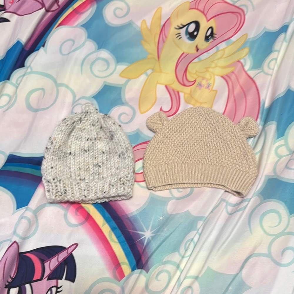 Warm Baby Beanies Set